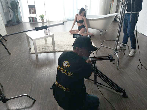 宝伊丰产品广告片拍摄花絮 镜头下的精益求精